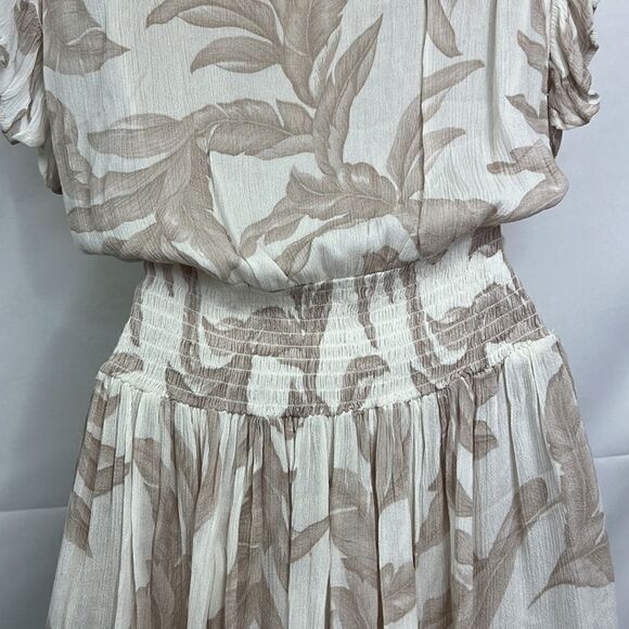 Elan Tan and white tropical print smocked waist wrap top mini dress NWT size XS - Picture 12 of 16